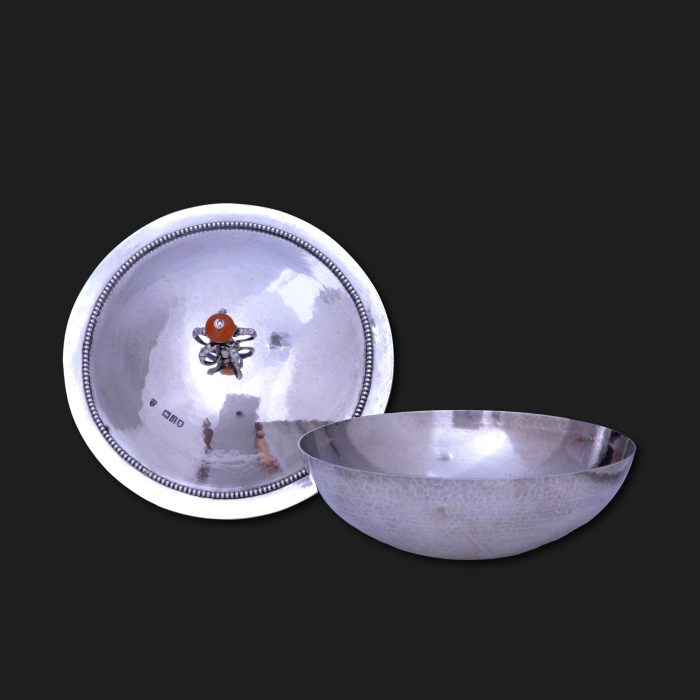 A lidded silver dish with amber finial by Charles Ashbee - Image 3