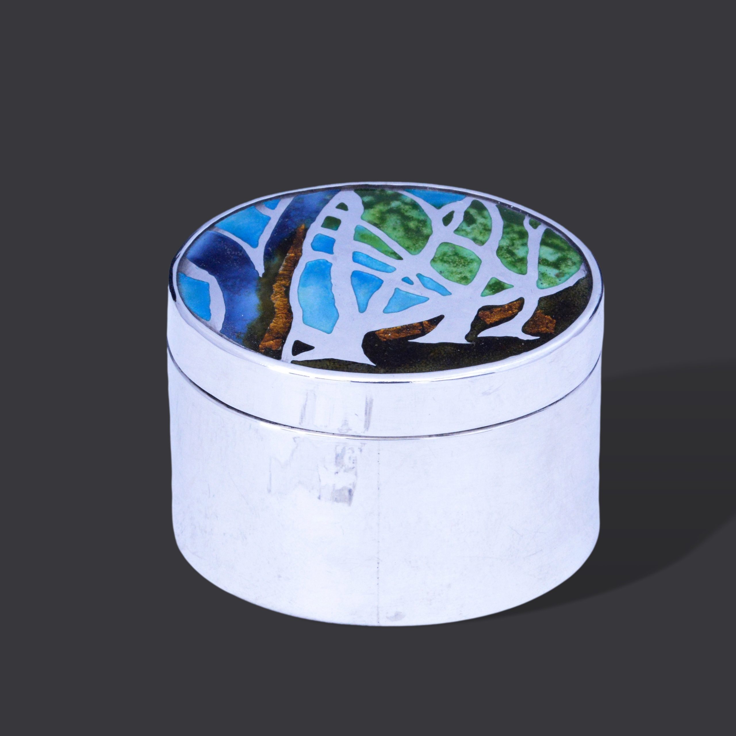 A modern silver and enamel box - Image 2
