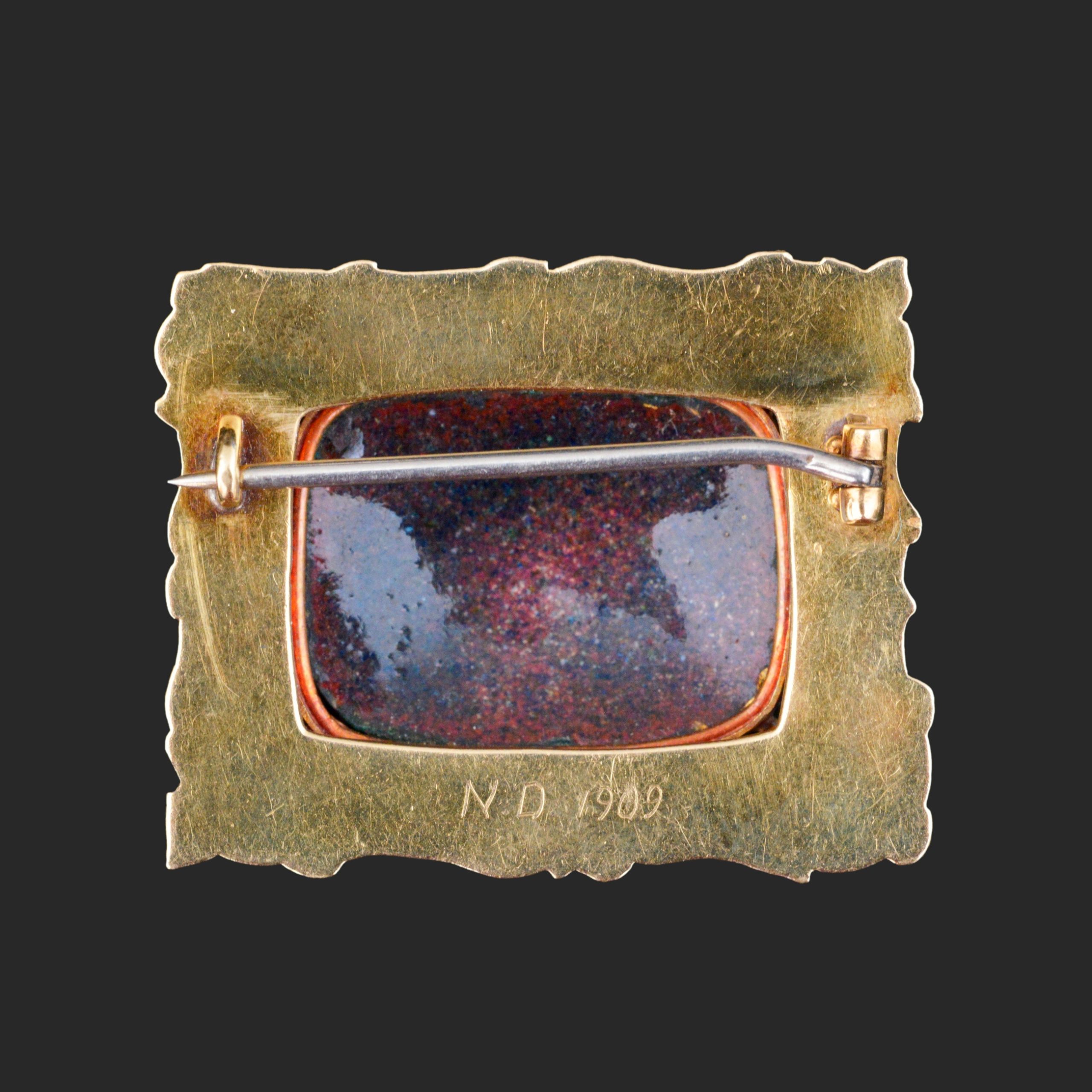 A Nelson and Edith Dawson gold and enamel brooch - Image 2